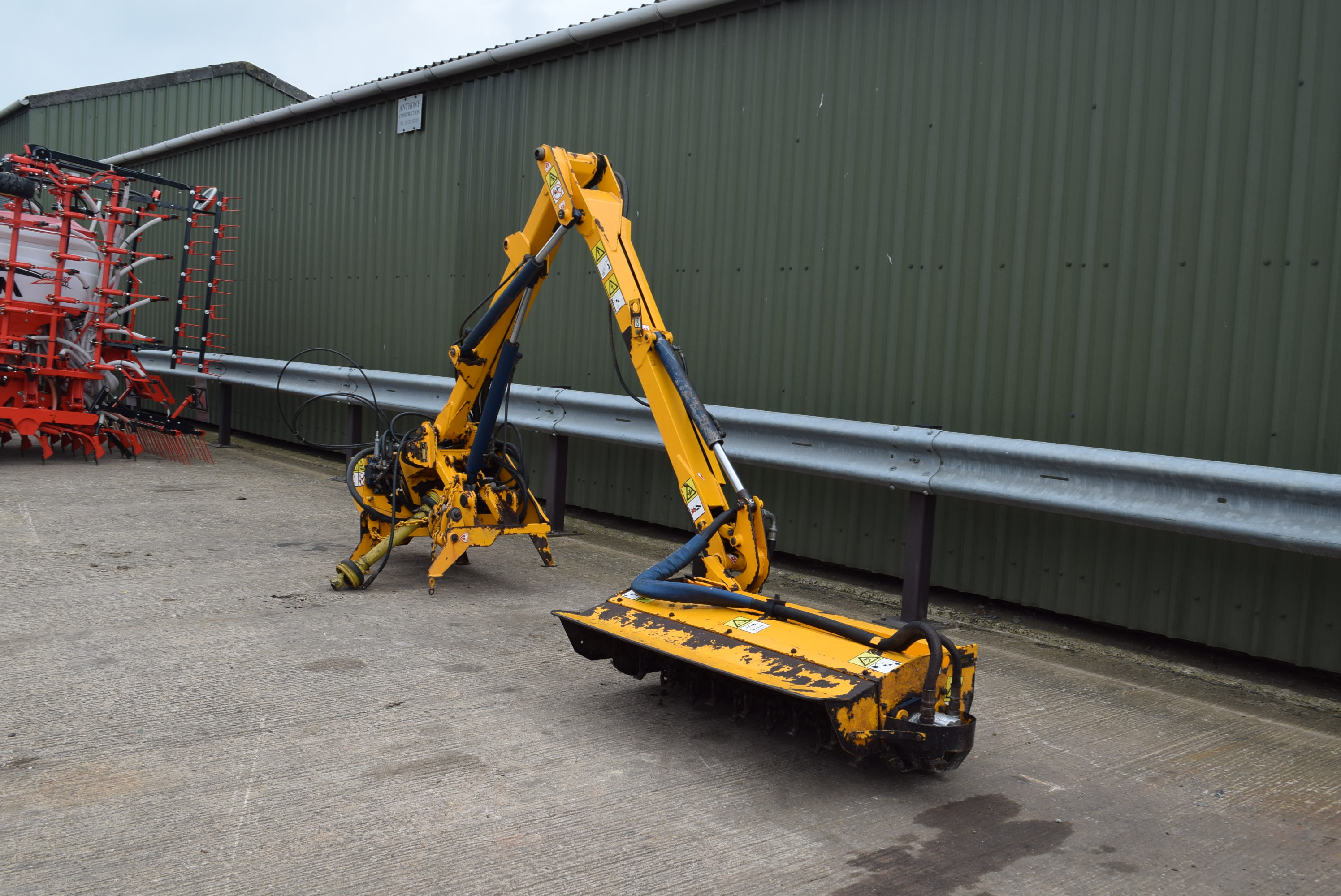 BOMFORD HEDGE CUTTER