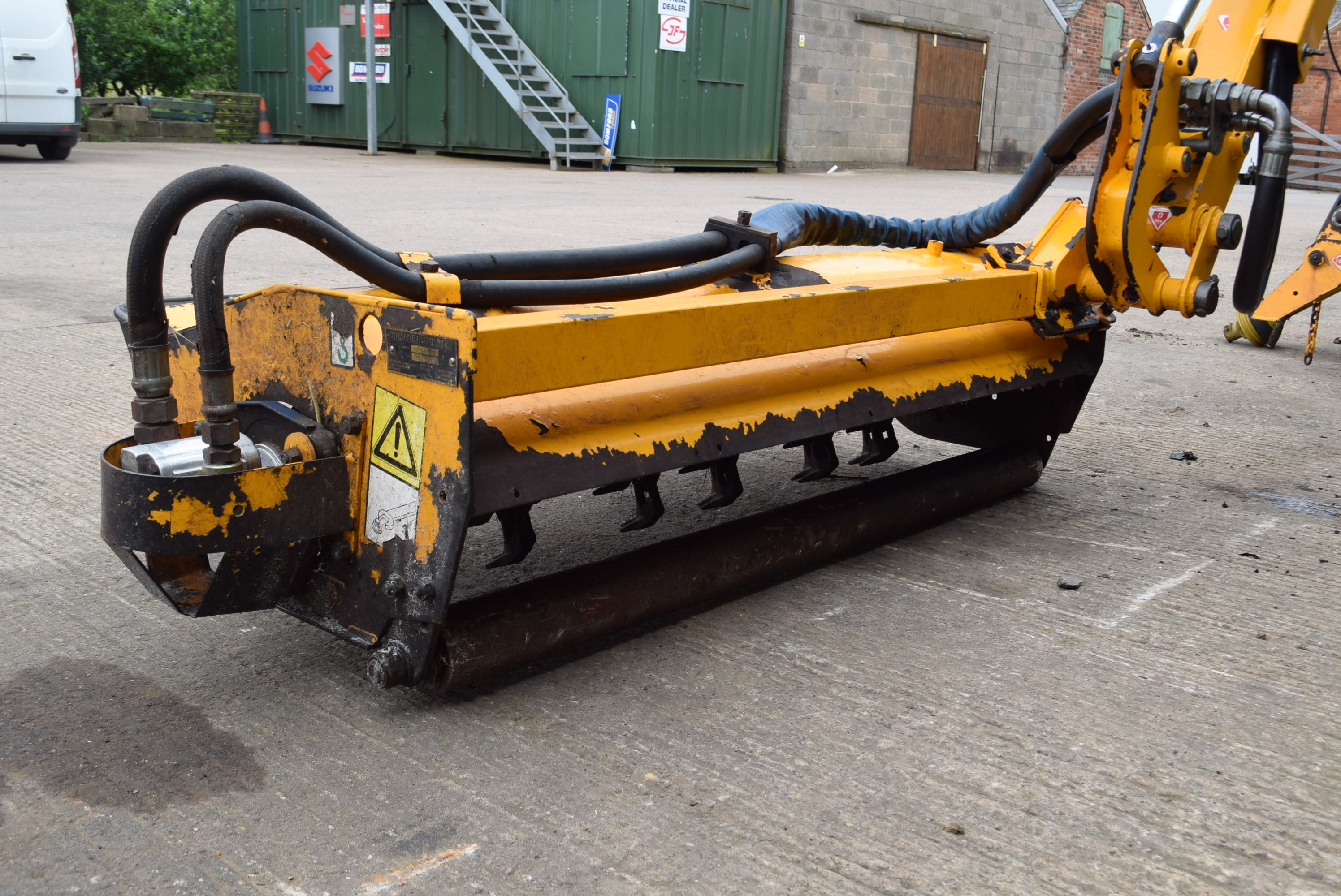 BOMFORD HEDGE CUTTER